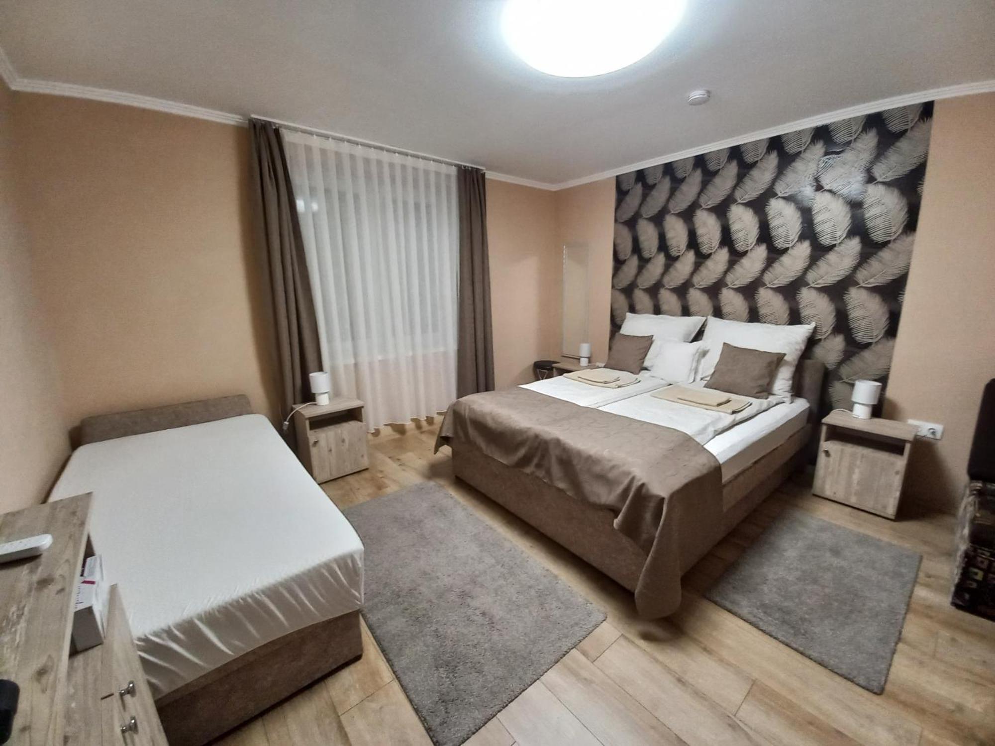 Ilona Apartman Gyula Exterior foto